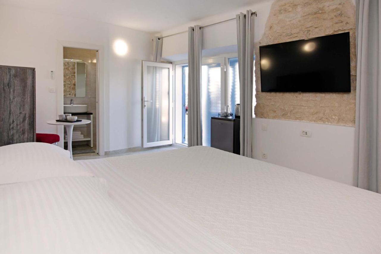 Luxory D-Rooms เวลาลูกา ภายนอก รูปภาพ