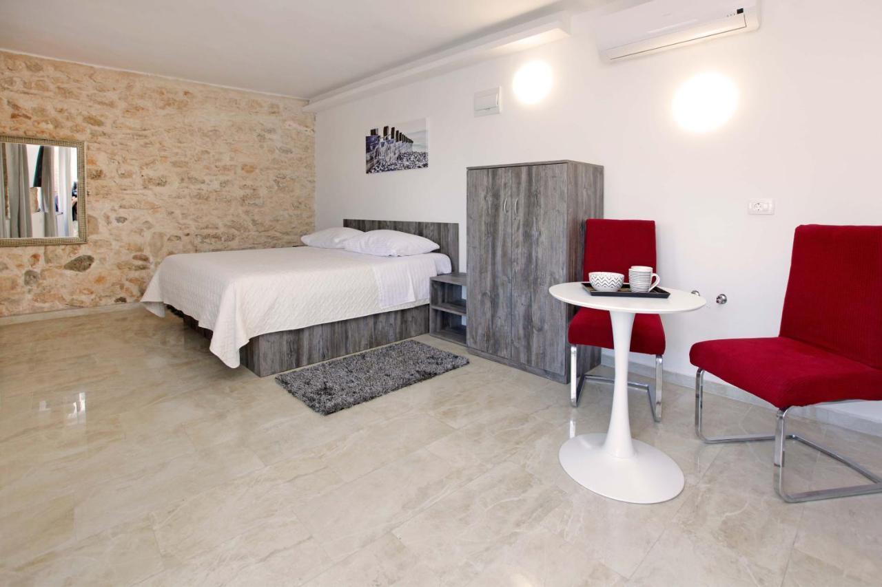 Luxory D-Rooms เวลาลูกา ภายนอก รูปภาพ