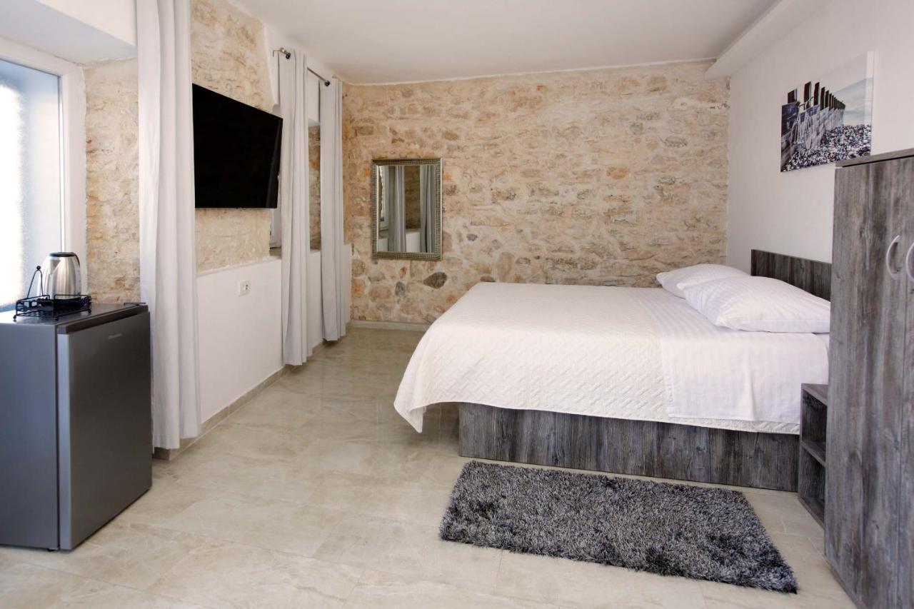 Luxory D-Rooms เวลาลูกา ภายนอก รูปภาพ