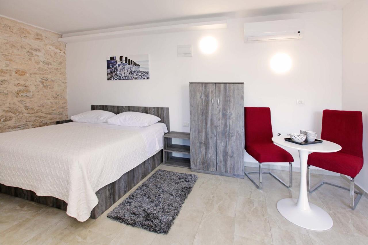 Luxory D-Rooms เวลาลูกา ภายนอก รูปภาพ