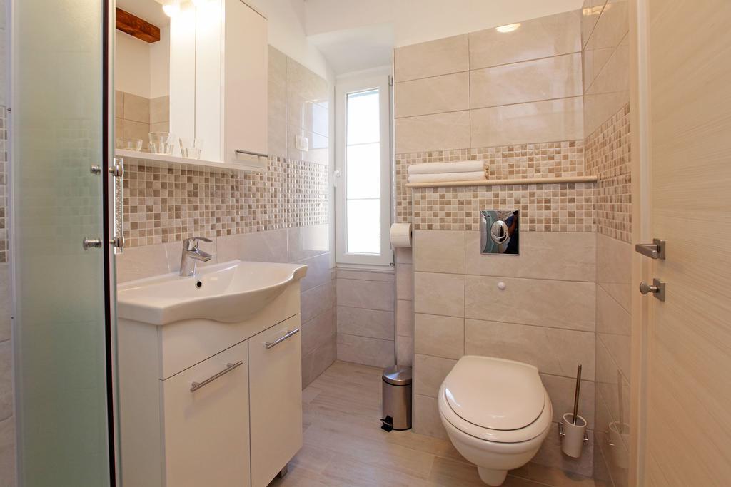 Luxory D-Rooms เวลาลูกา ภายนอก รูปภาพ