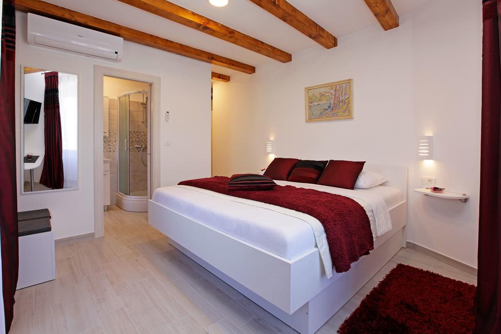 Luxory D-Rooms เวลาลูกา ภายนอก รูปภาพ