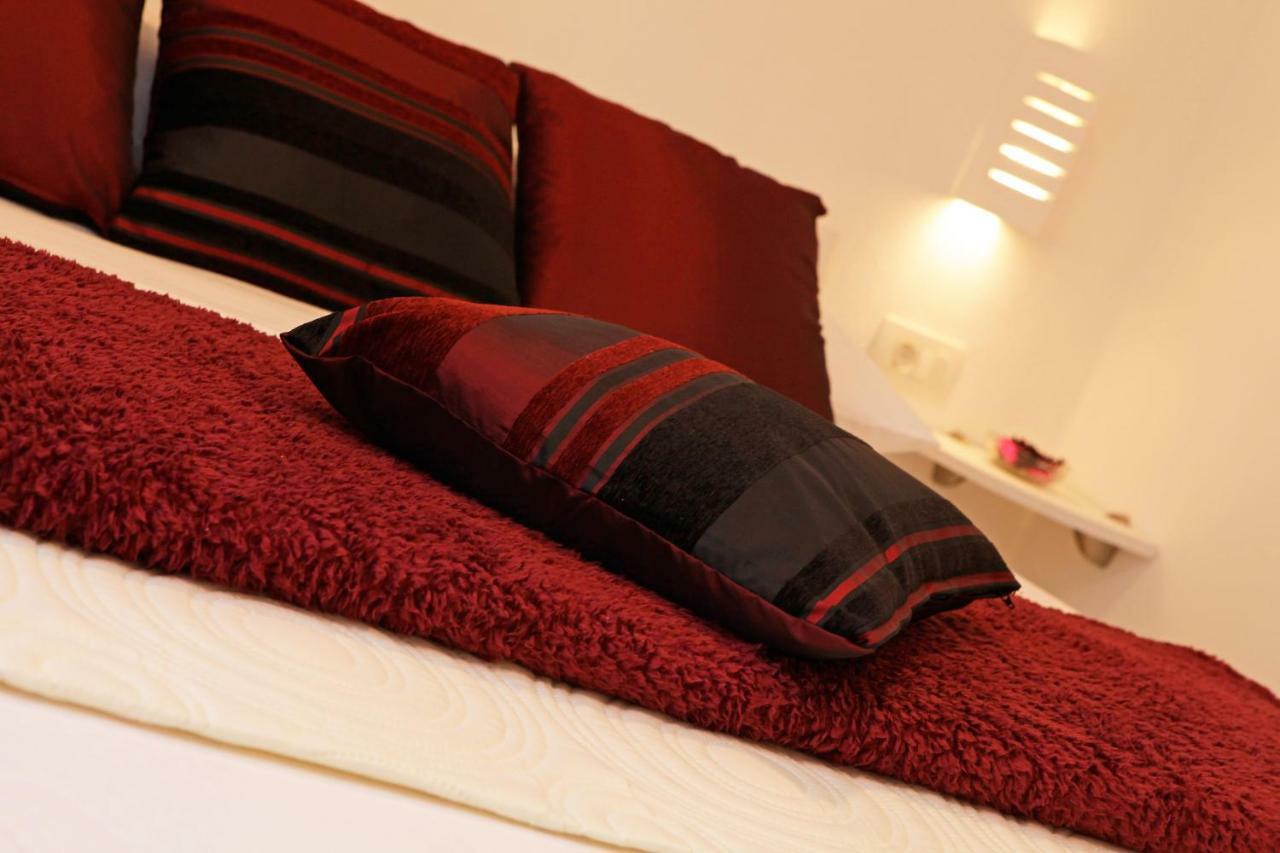 Luxory D-Rooms เวลาลูกา ภายนอก รูปภาพ